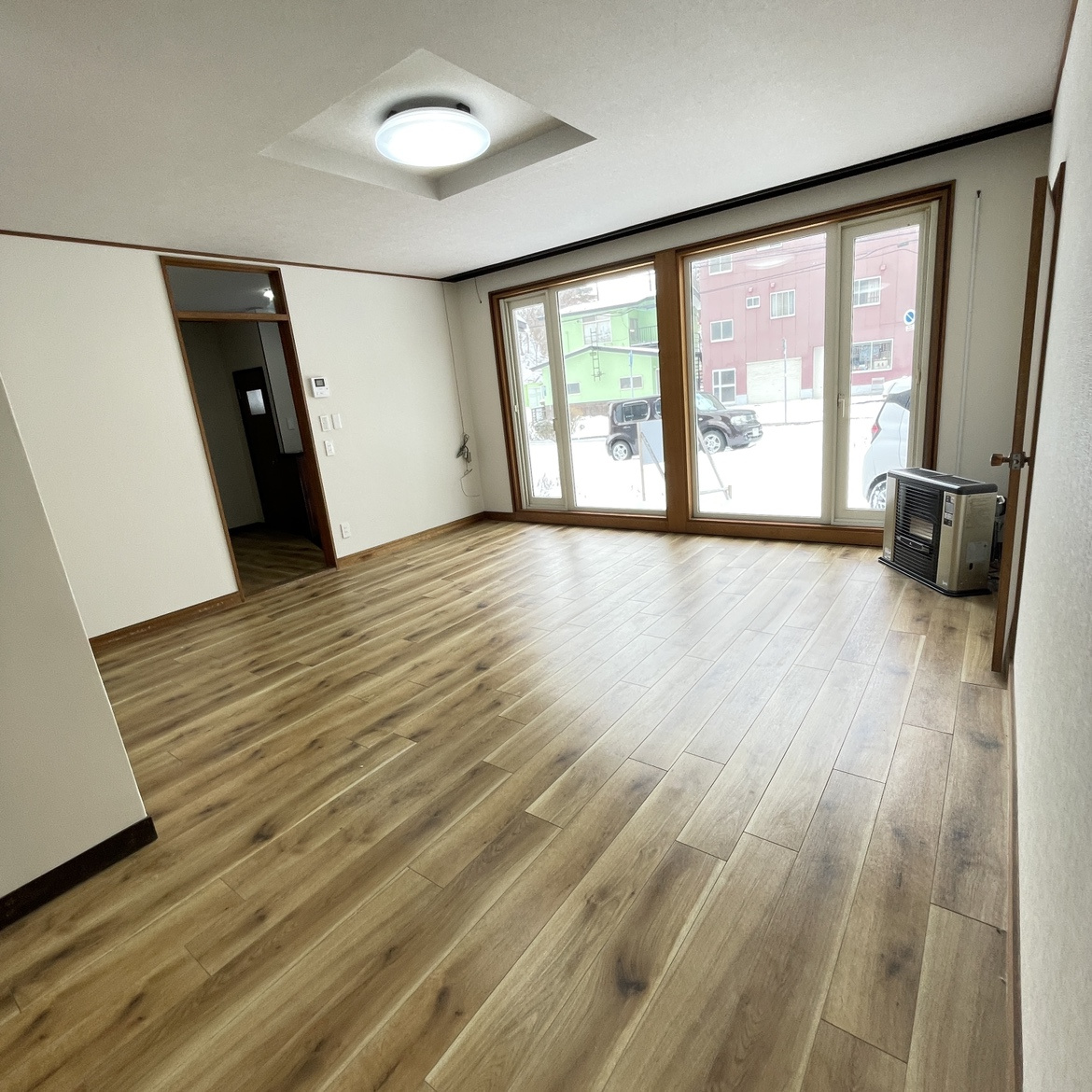 室蘭市小橋内町1丁目21-7,210，211　収益戸建　の居間・リビング