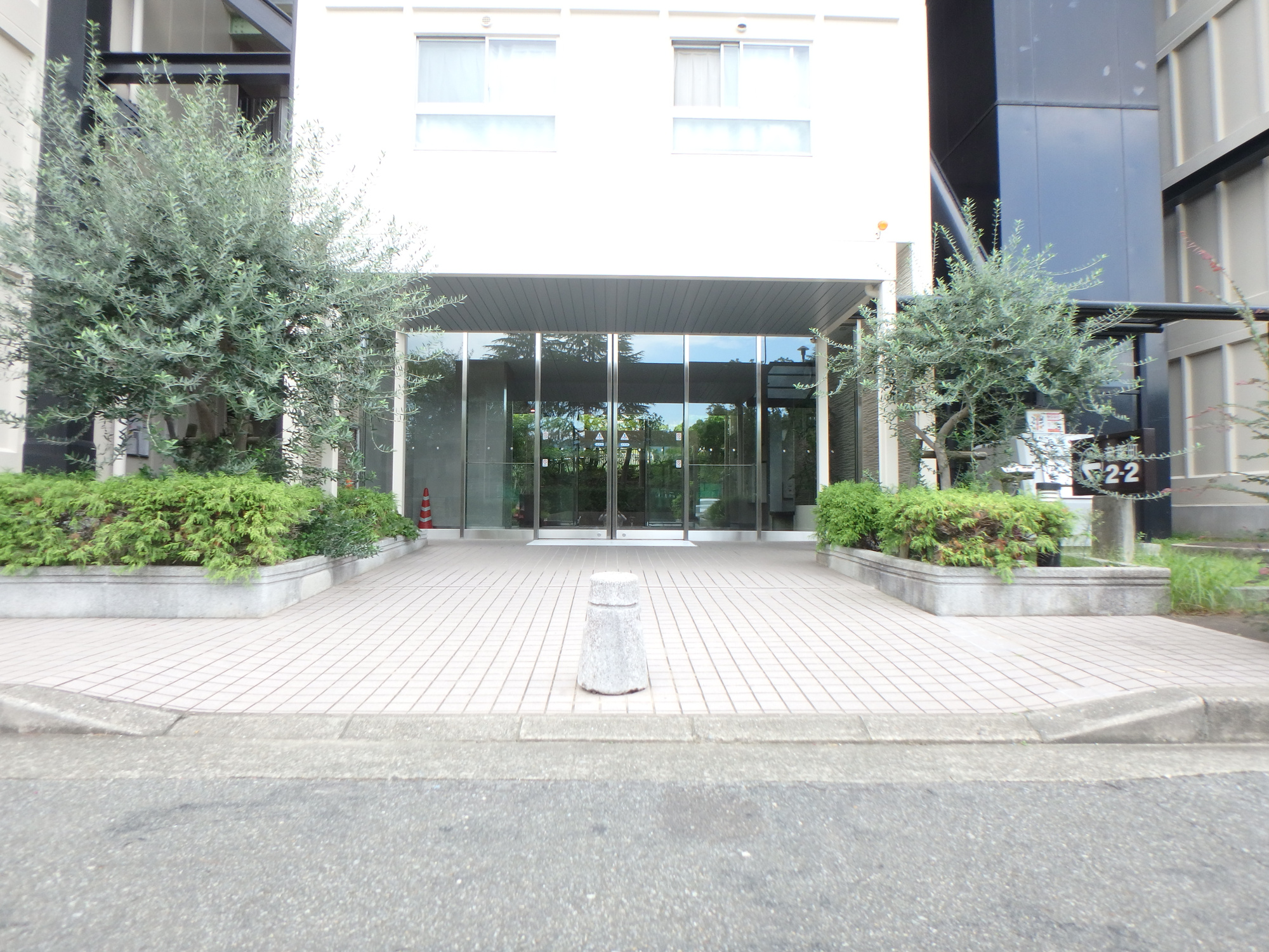 アステム芦屋Ａ棟|エントランス北側入口