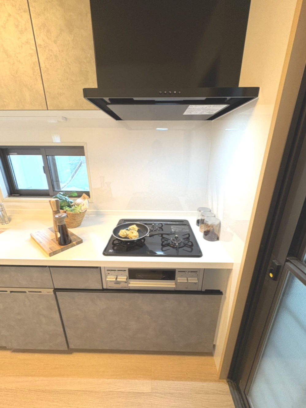 高槻市野田四丁目戸建のキッチン|お料理しやすいキッチンです。