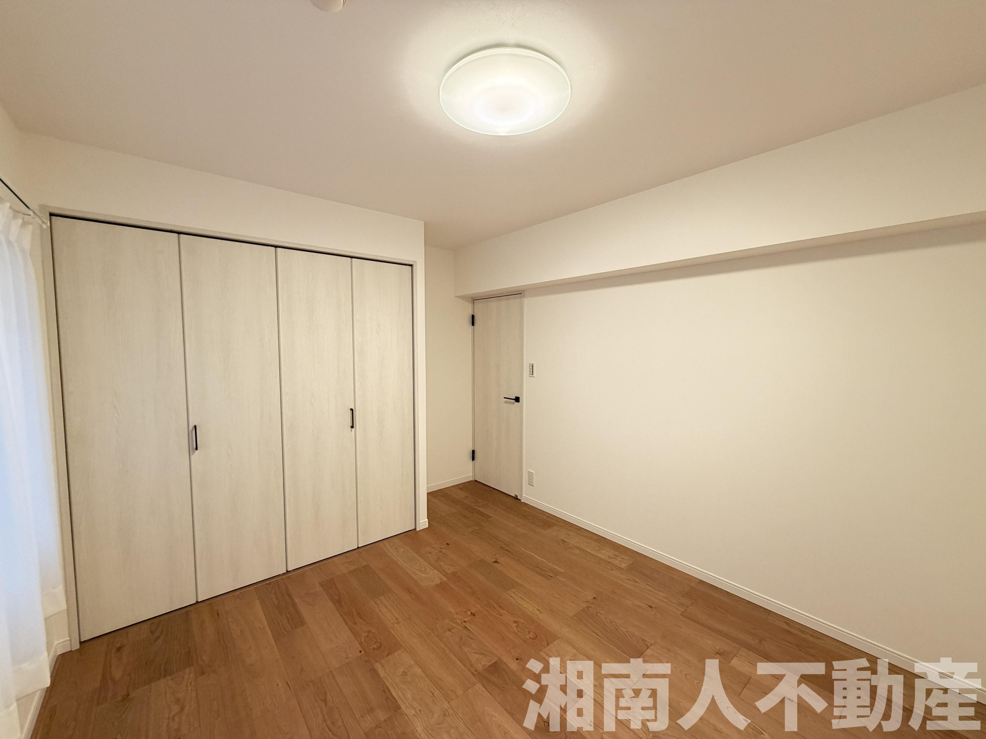 トーア由比ヶ浜マンションの洋室|使い勝手のいい洋室です