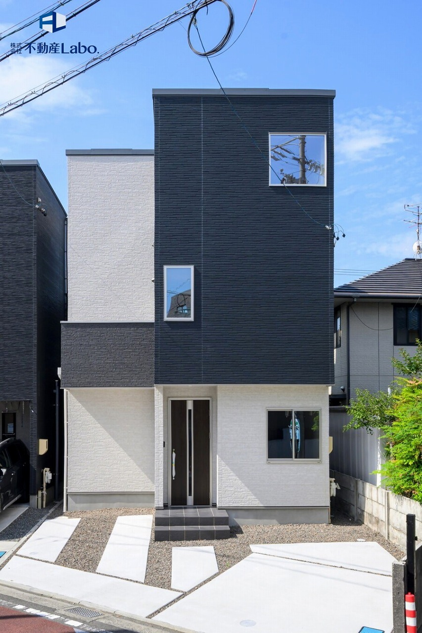 葵区水落町4期　　全1棟　の外観|～本日ご見学が可能です～
土日祝日はもちろん、平日のお仕事終わりのお時間でもご内覧可能です♪
ご見学ご希望がございましたらお気軽にご相談ください！
お問い合わせは、090-6400-6118まで♪