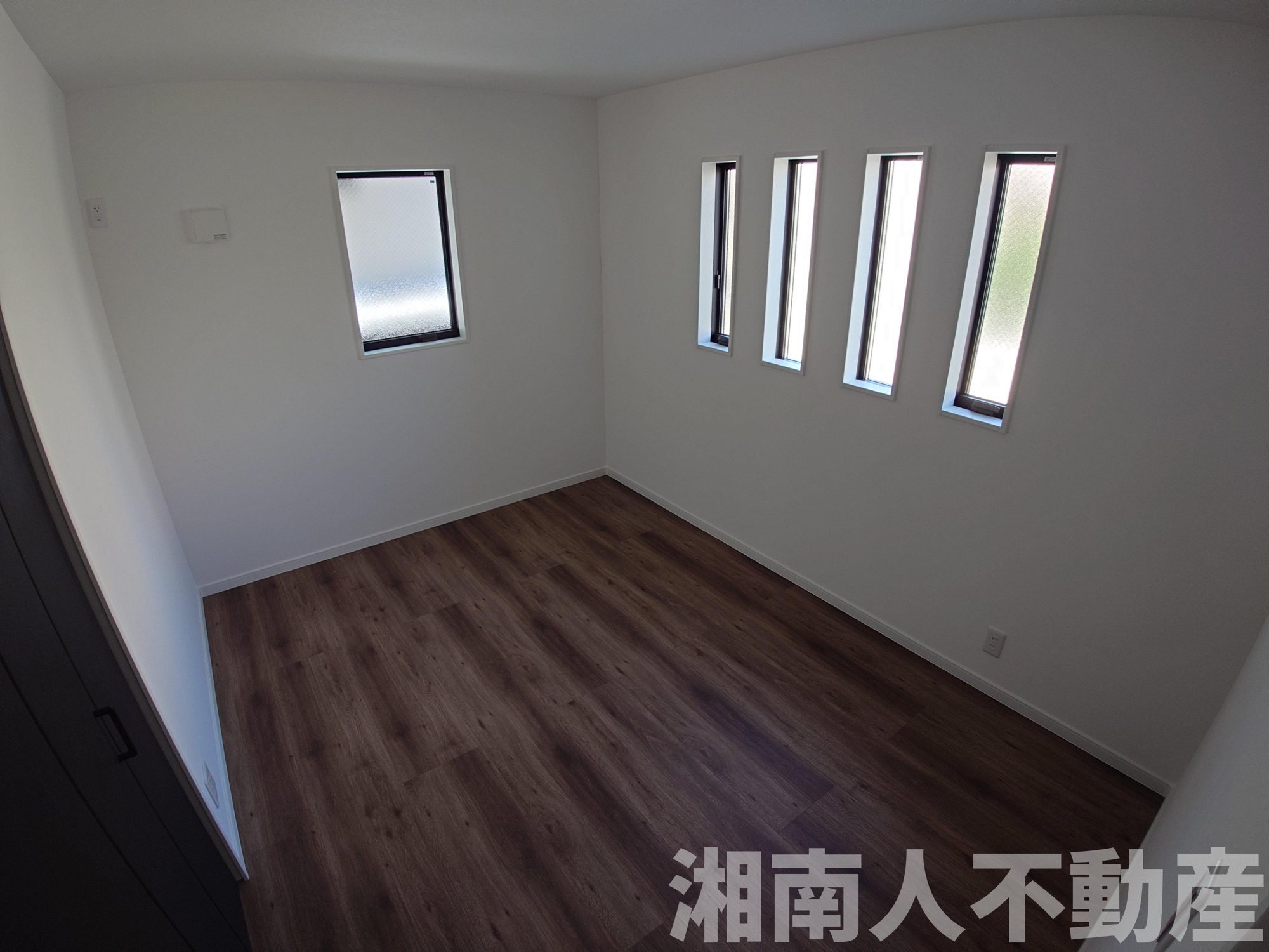 平塚市虹ヶ浜　新築戸建の洋室|使い勝手のいい洋室です