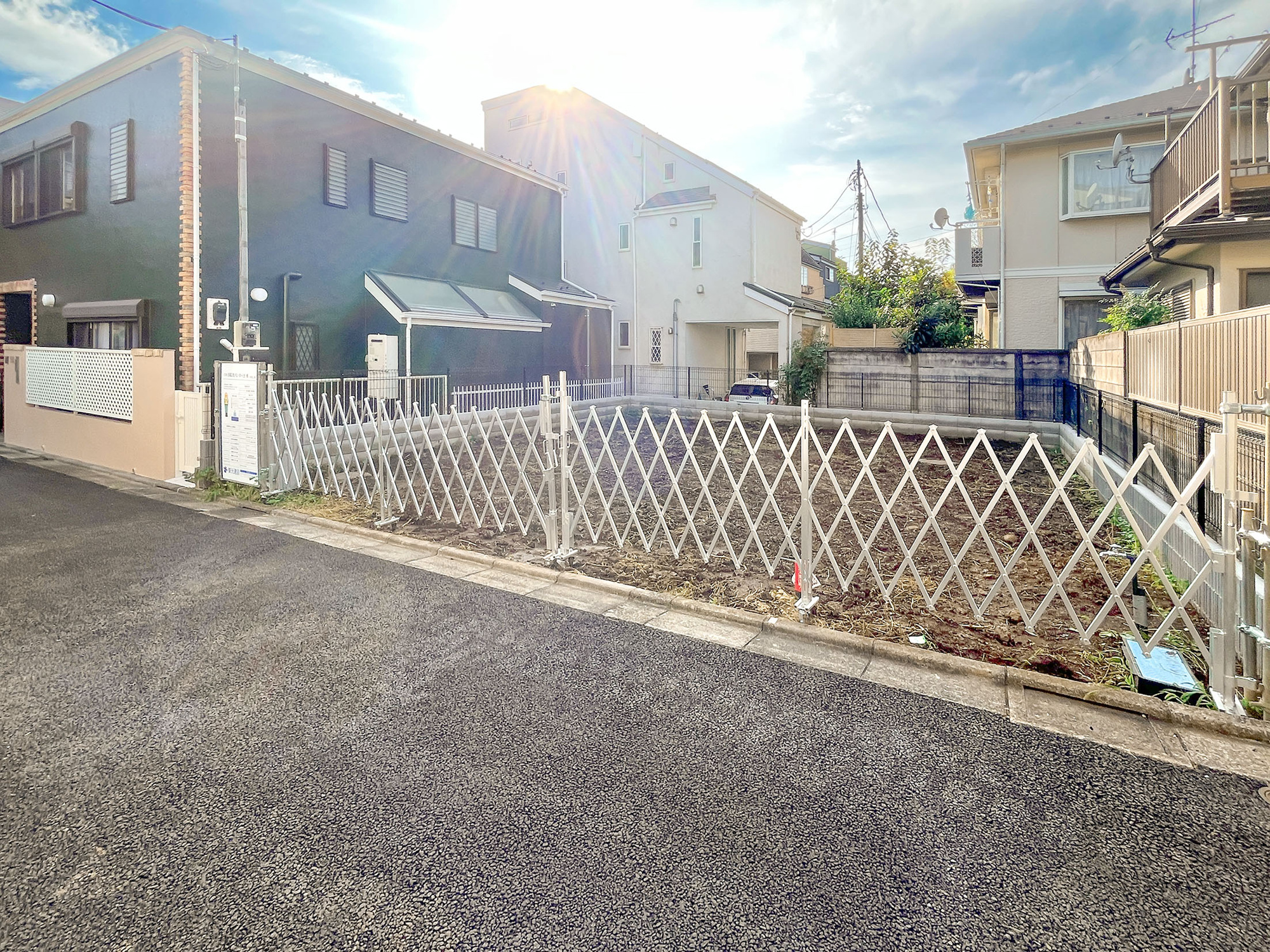 新築分譲［ミラクラス東が丘Ⅱ］の前面道路含む現地写真|現地（2026年9月撮影）