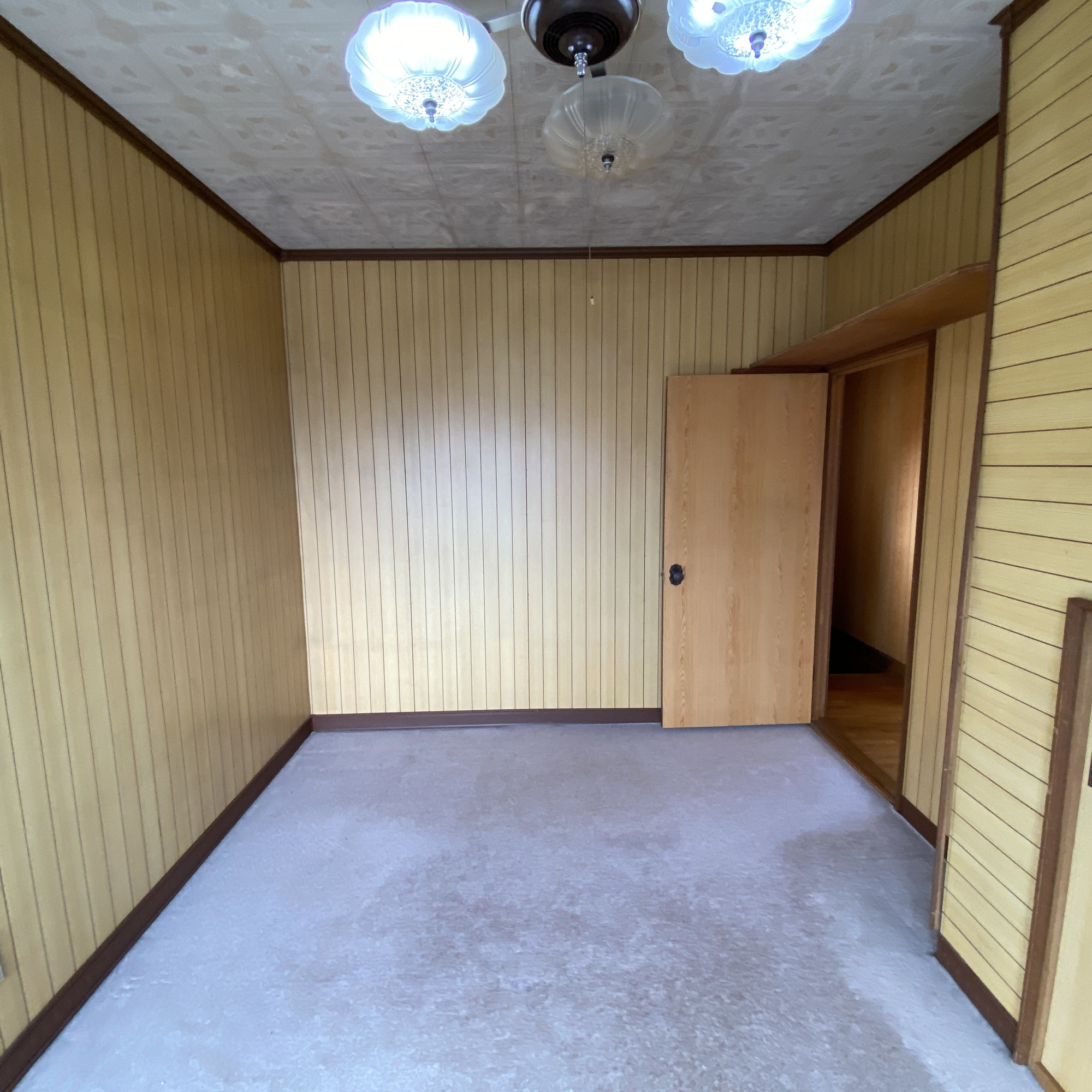 室蘭市高砂町1丁目24-3　中古住宅の洋室