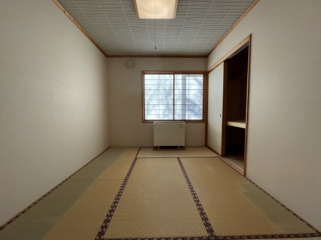 登別市若草町5丁目34-7　中古住宅の和室