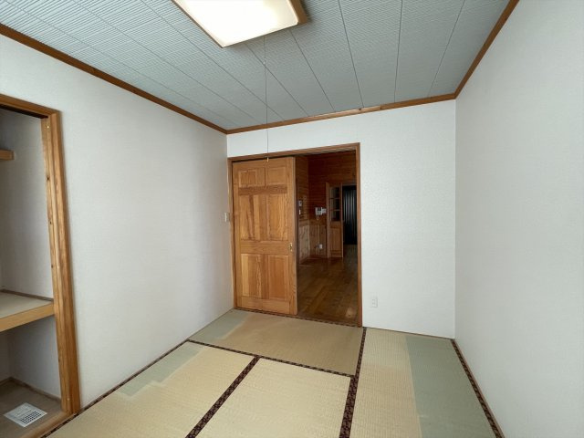 登別市若草町5丁目34-7　中古住宅の和室