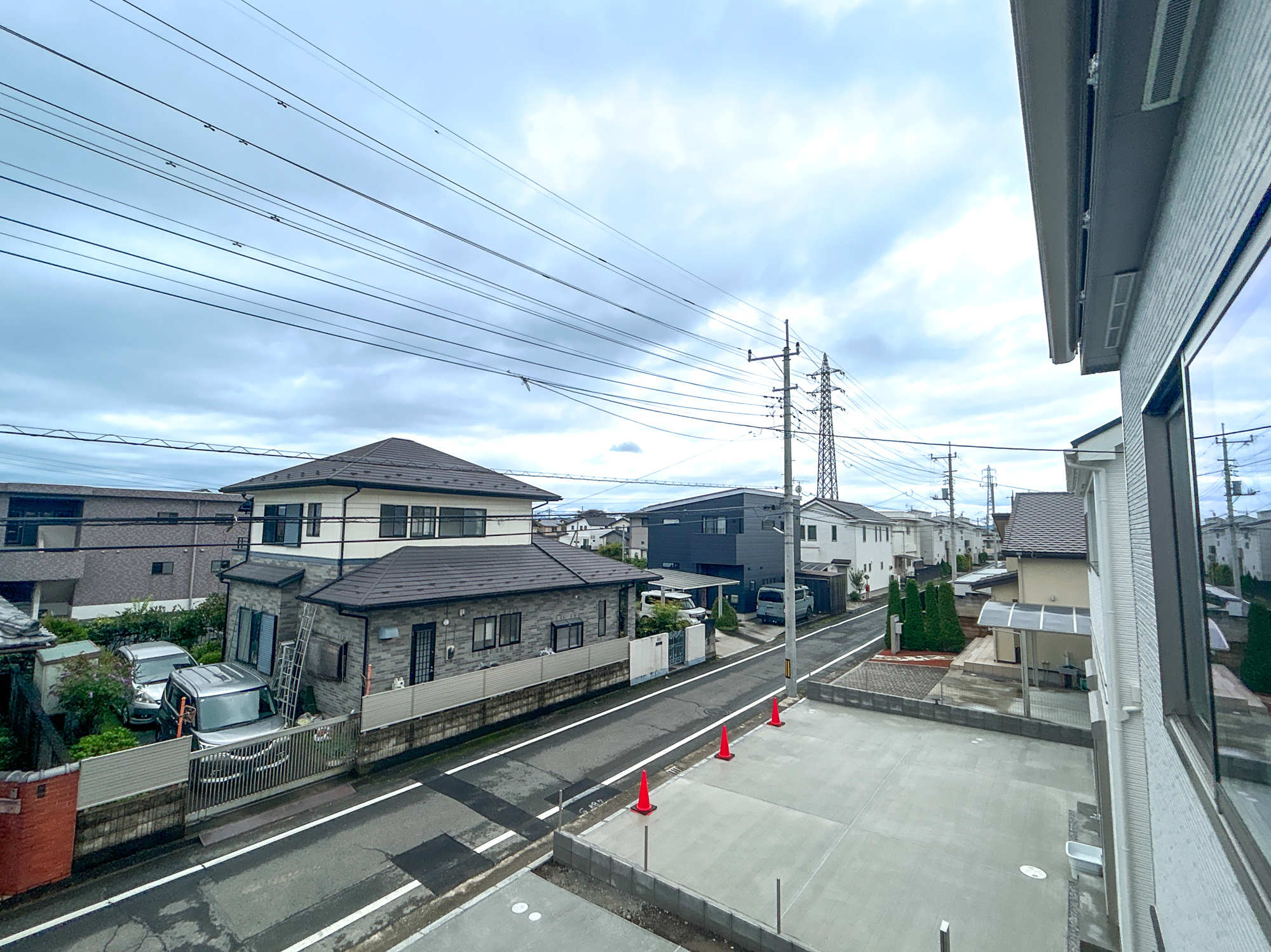 前橋市光が丘町　新築住宅全2棟の展望|隣地との距離が確保されているので開放感のある眺望♪
