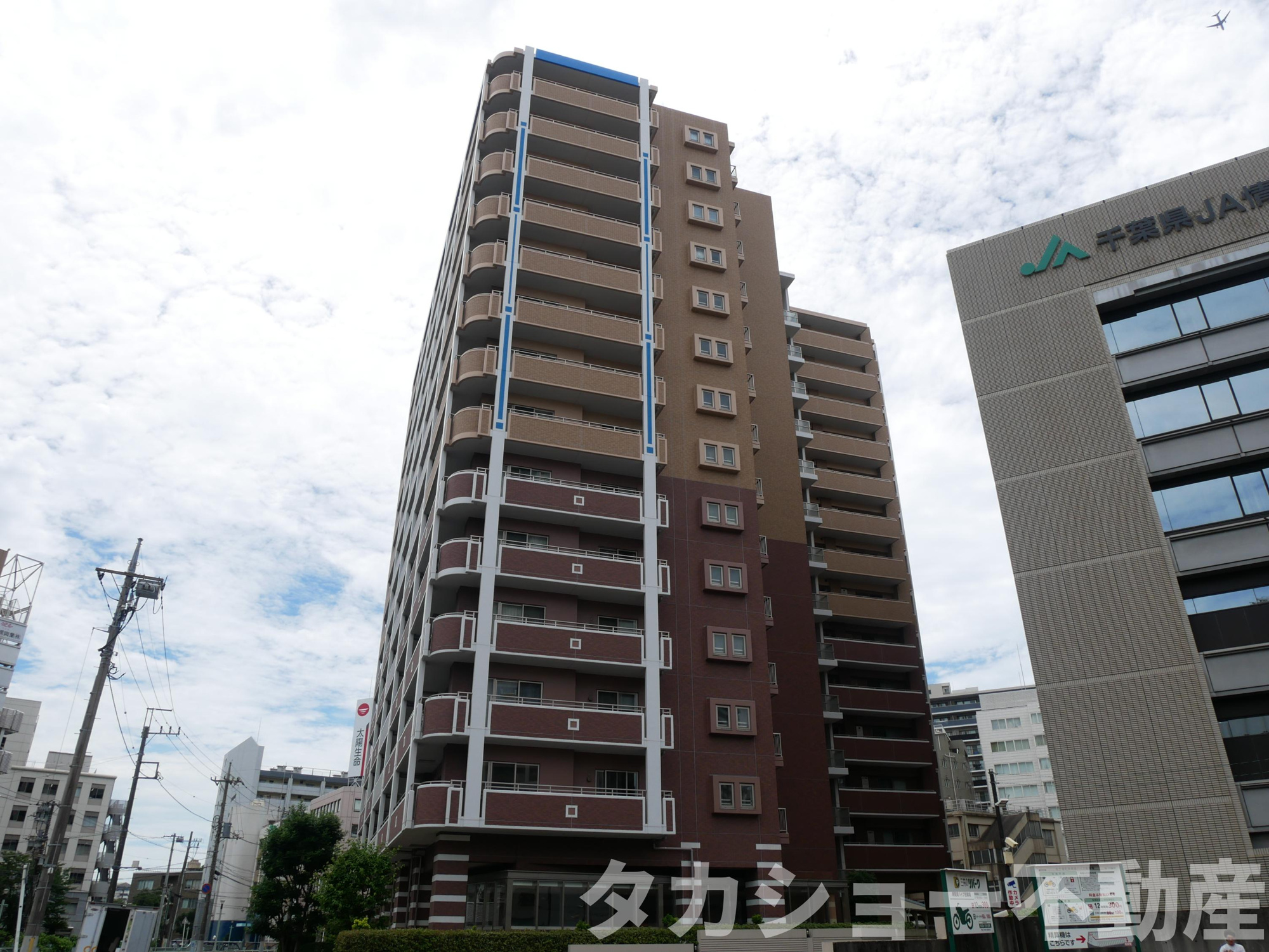 アンビシャスプラザ千葉中央の外観|外はこのようになっています