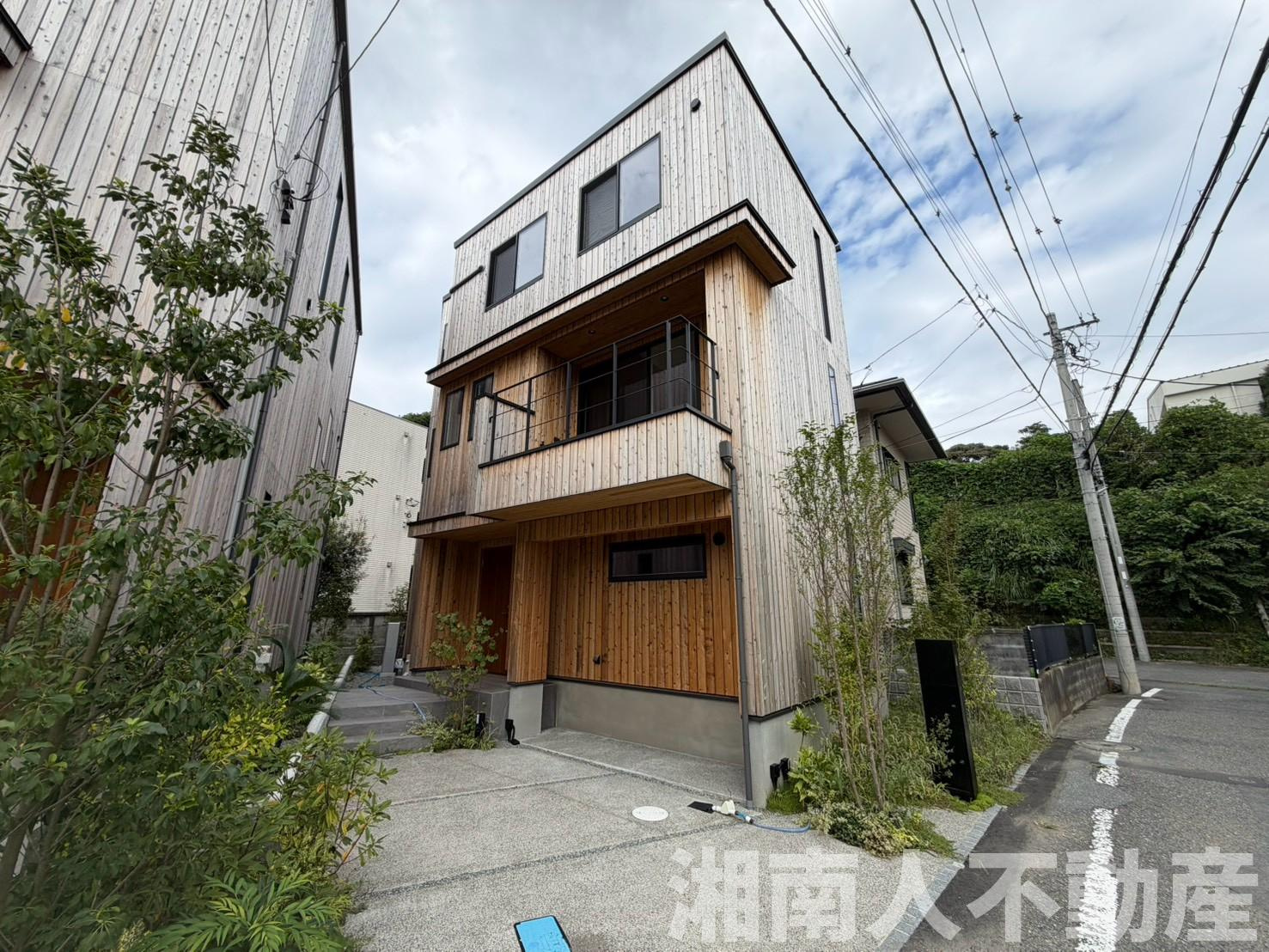 鎌倉市七里ガ浜１丁目新築戸建ての外観|外観は落ち着いています