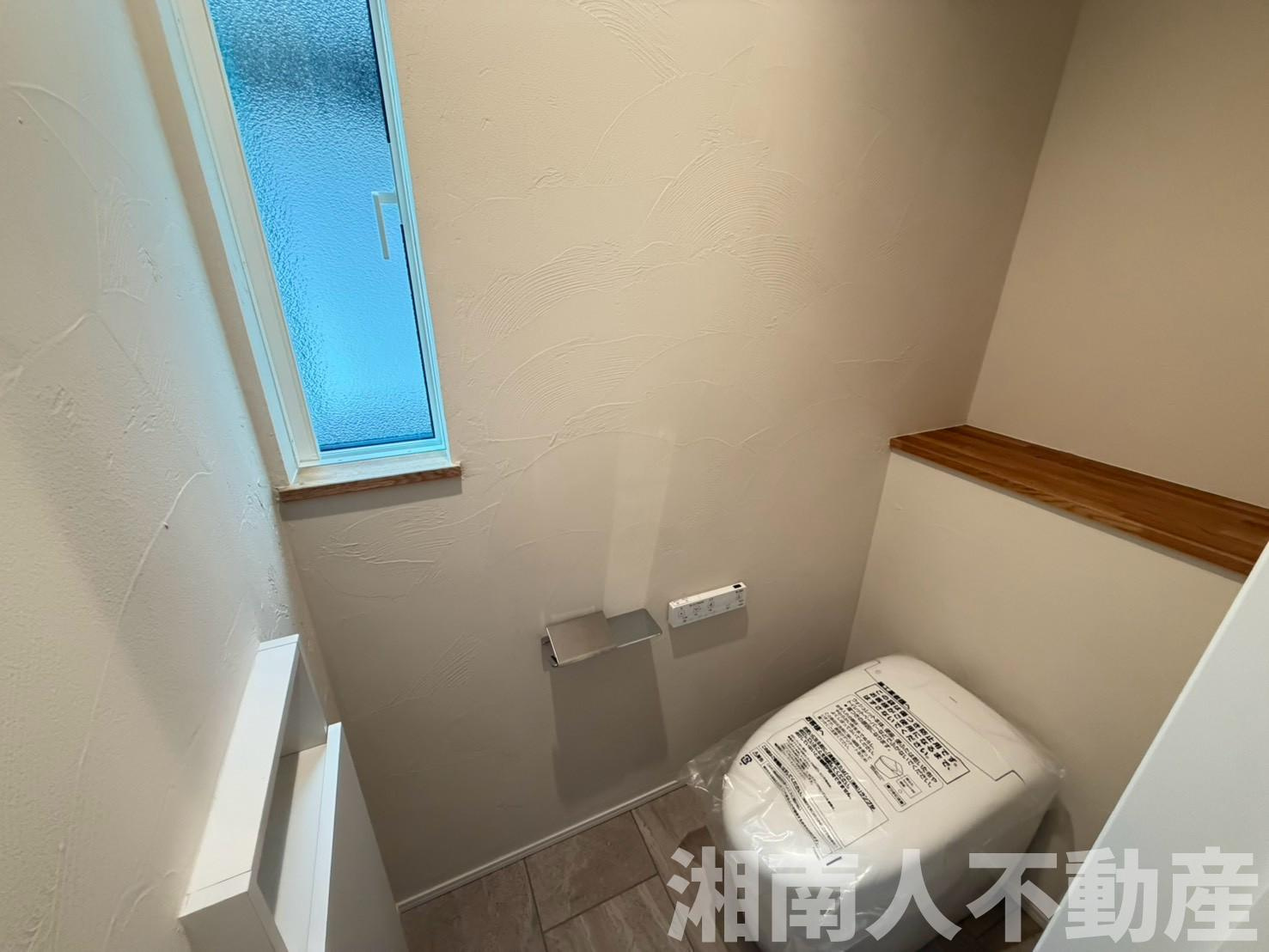 鎌倉市七里ガ浜１丁目新築戸建てのトイレ|コンパクトで使いやすいトイレです