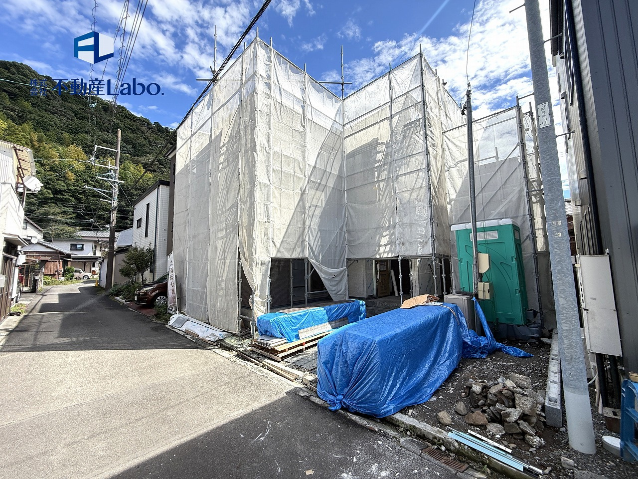 葵区井宮町４期　全1棟の前面道路含む現地写真|限定1棟のプレミアムな一邸