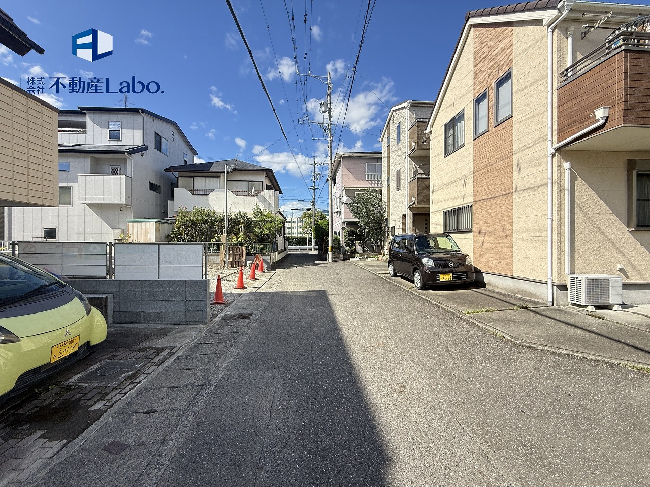 リーブルガーデン　葵区瀬名１丁目　全1棟の前面道路含む現地写真|～本日ご見学が可能です～
土日祝日はもちろん、平日のお仕事終わりのお時間でもご内覧可能です♪
ご見学ご希望がございましたらお気軽にご相談ください！
お問い合わせは、090-6400-6118まで♪