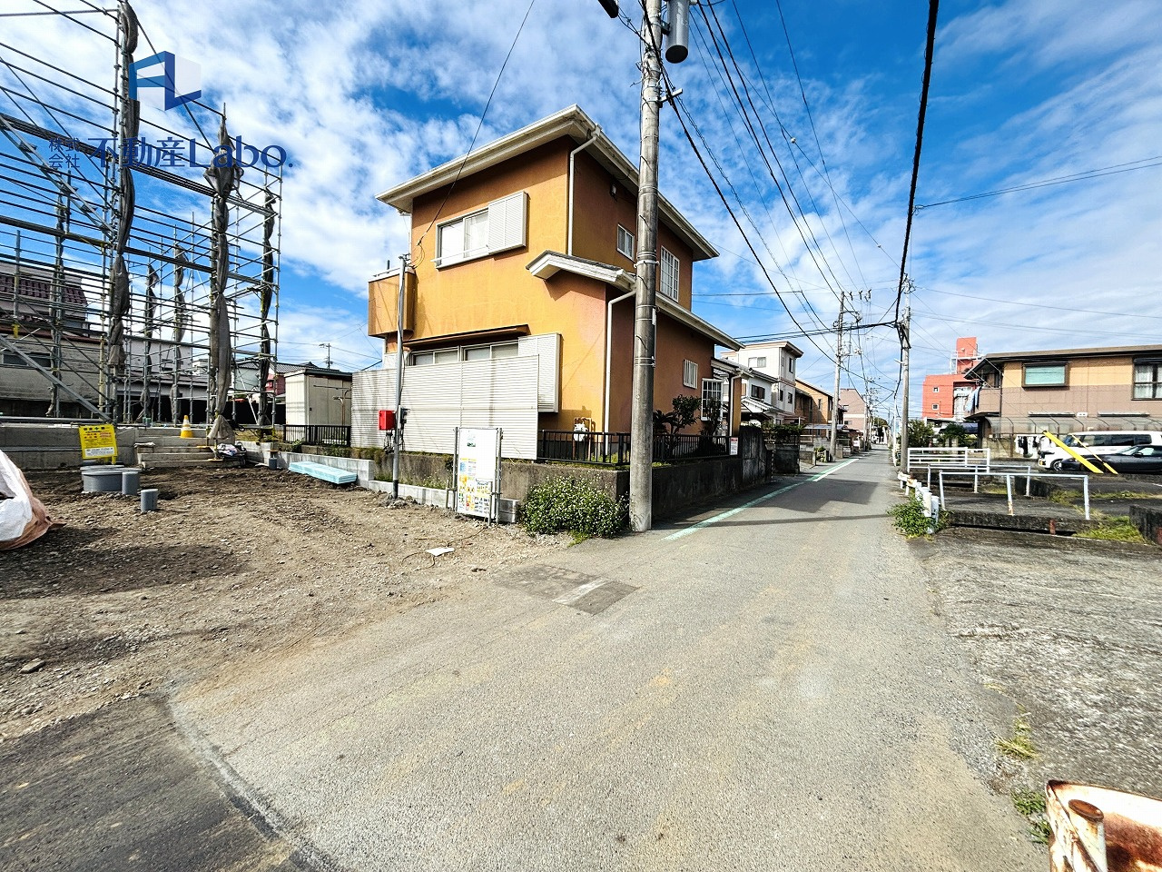 クレイドルガーデン　沼津市原　第22　全1棟の前面道路含む現地写真|敷地が広いので３台も駐車可能です♪