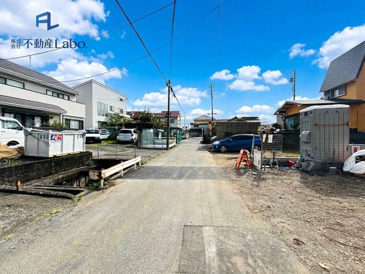 クレイドルガーデン　沼津市原　第22　全1棟の外観|道路面から1階床面まで1.4ｍ以上確保しています！近年の浸水被害にも心強いです！