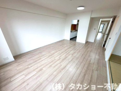稲毛スカイタウン　ふれあいの街弐号館の居間・リビング
