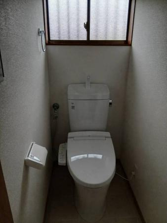 小島　トイレ