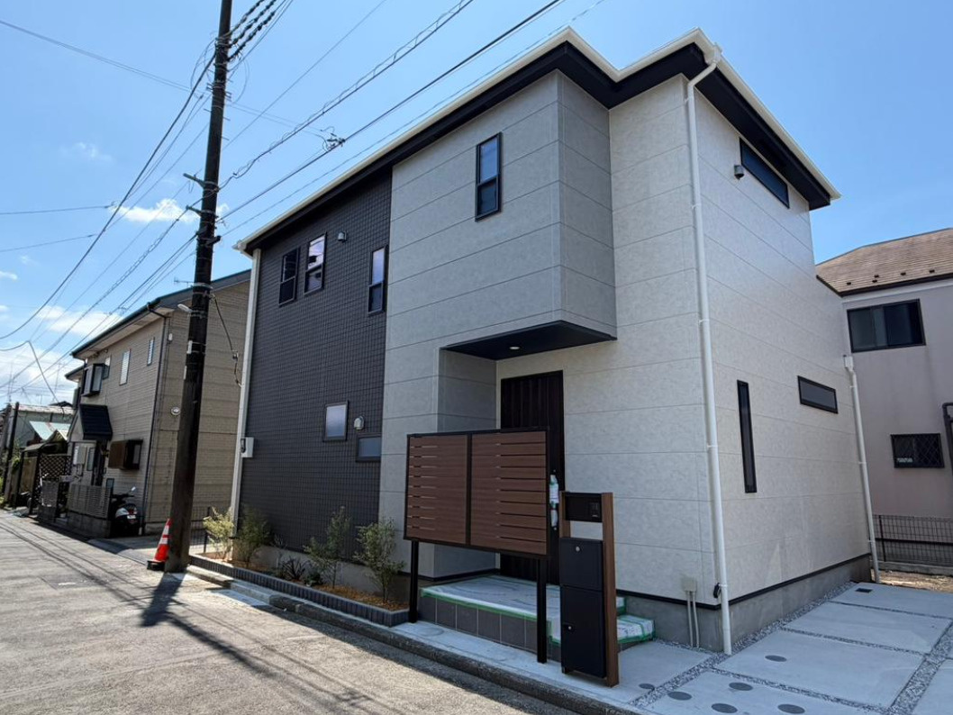 横浜市瀬谷区宮沢１丁目 新築戸建て【仲介手数料無料】の外観