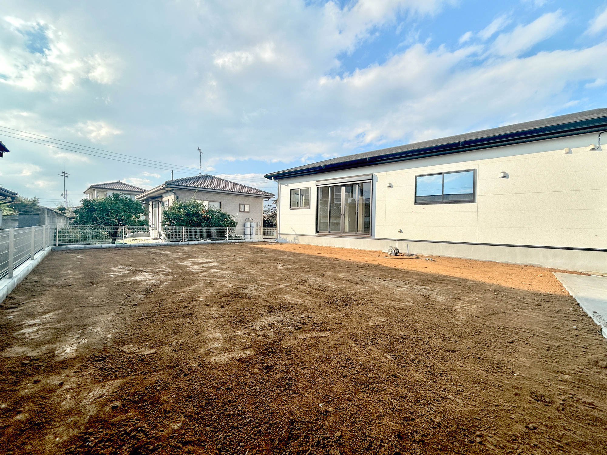伊勢崎市境1期　新築住宅全1棟の庭|お庭での家庭菜園・ガーデニングを通じて、お子様と一緒に育てていくと、思い出も増えていきそうですね♪