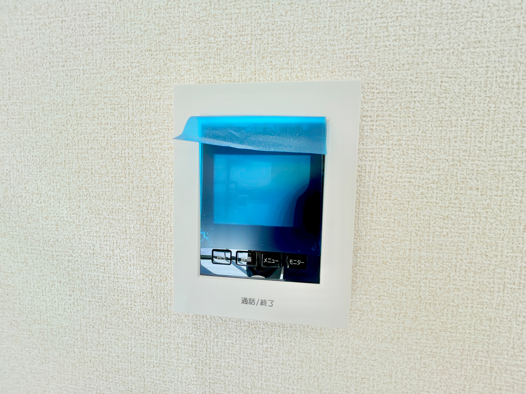 第1伊勢崎市豊城町　新築住宅全1棟のセキュリティ|TVモニタ付きのインターフォンには録画機能もあるので外出時誰が来たのか確認できます♪ 防犯機能も高く、今では必需品です！