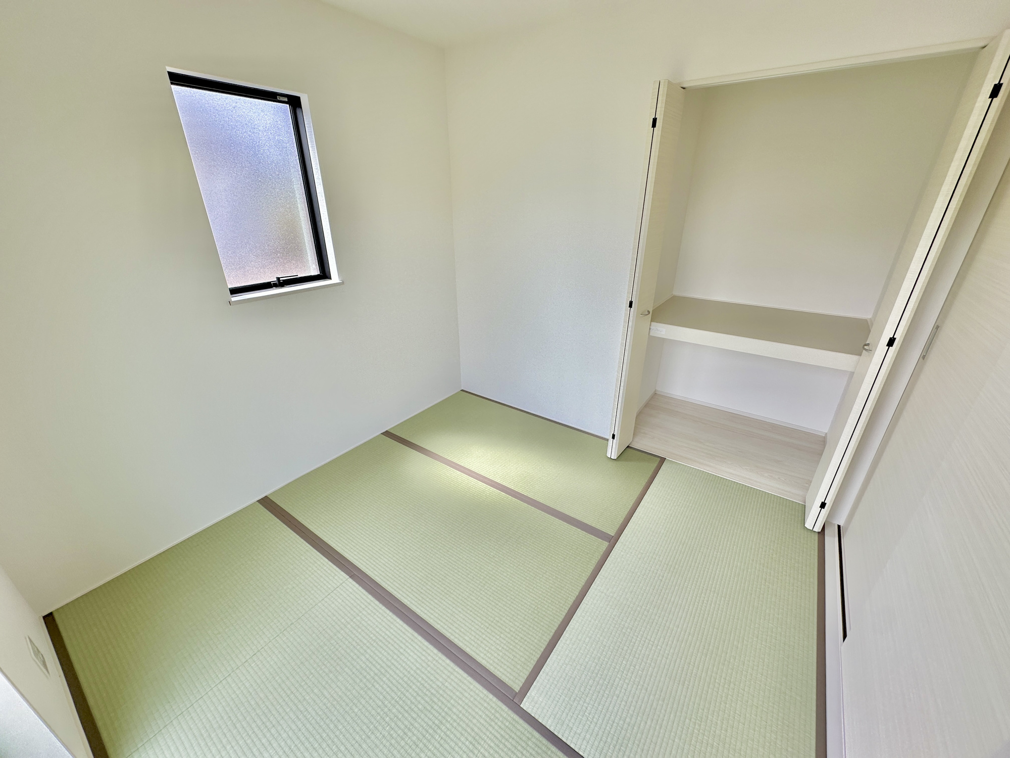 高崎市下小鳥町1期　新築住宅全4棟の和室|同社施工例