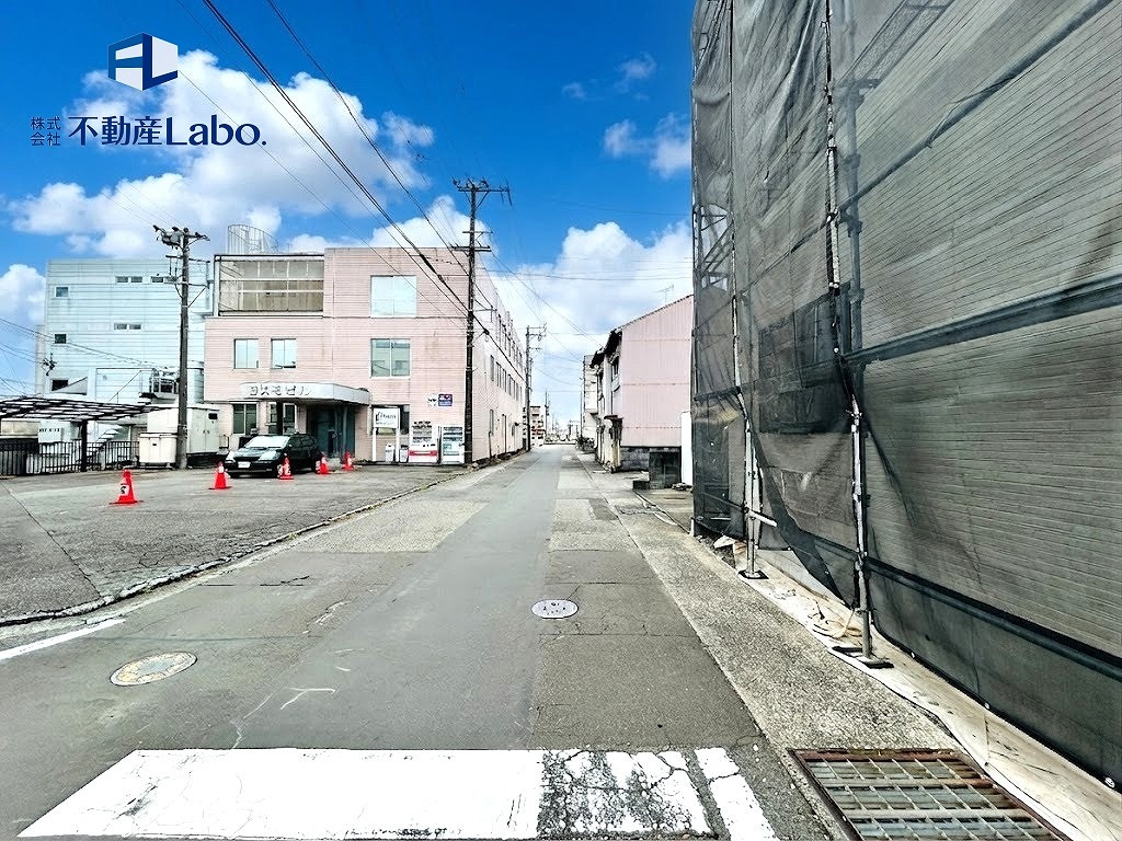 駿河区中原3期　新築分譲住宅　全2棟の周辺|完成が待ち遠しい新築住宅♪
現地見学で周辺環境もあわせてご確認いただけます♪