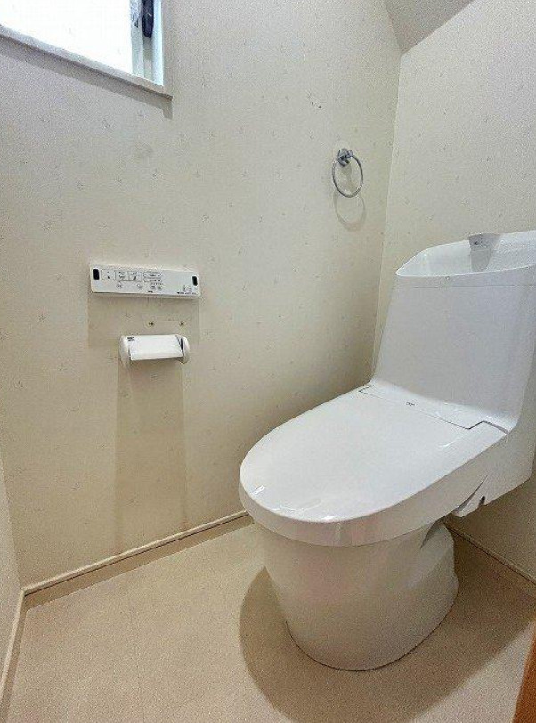 横浜市鶴見区駒岡1丁目 中古戸建て【仲介手数料半額】のトイレ