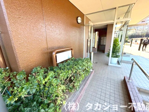 京成サンコーポ稲毛　壱号棟のエントランス