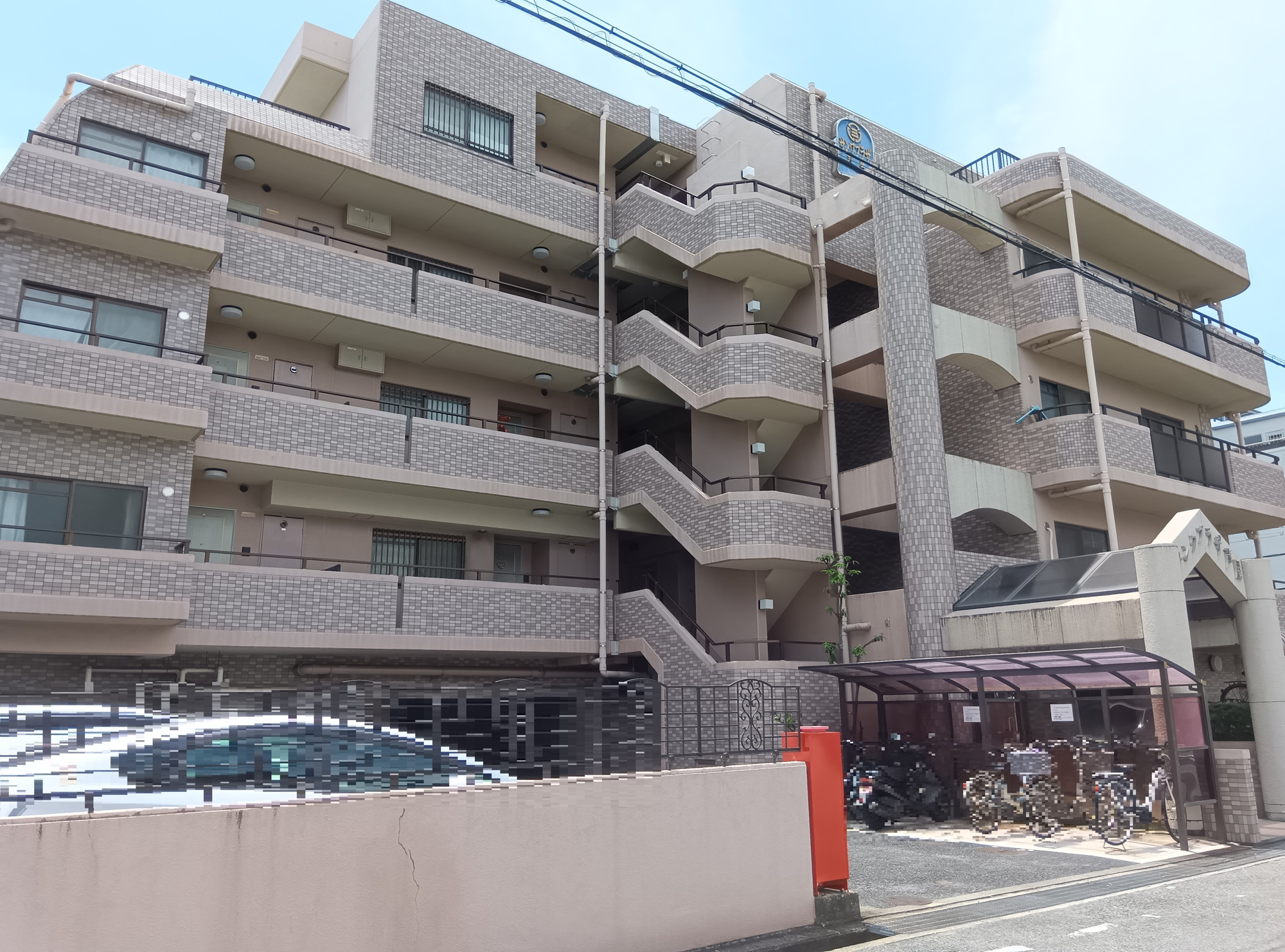 サンワプラザ芦屋の外観