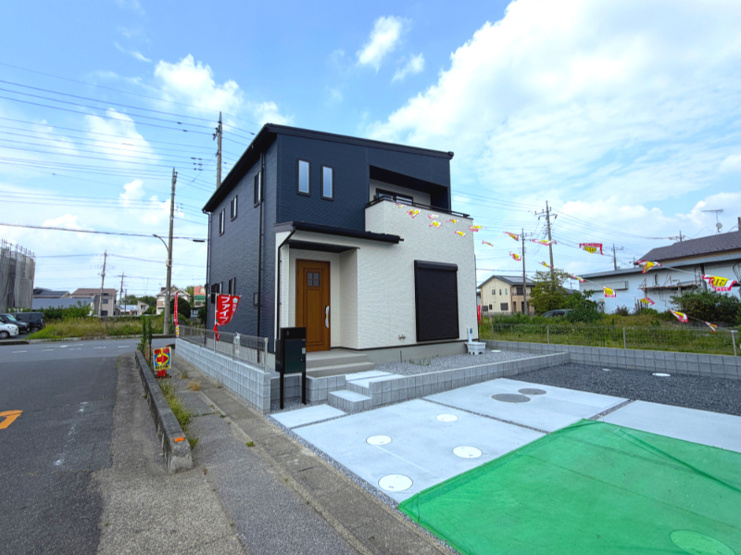 南羽生2丁目8（全3区画）1号棟 　外観:完成致しました