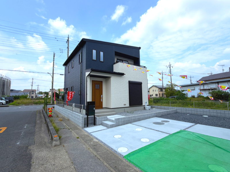 南羽生2丁目8（全3区画）1号棟 　外観:完成致しました