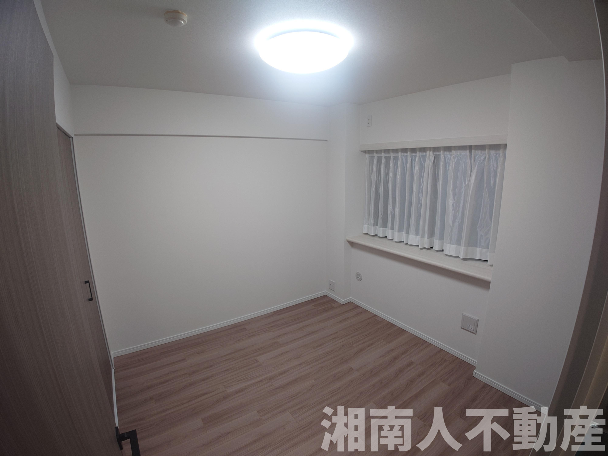 平塚袖ヶ浜ヒルズの洋室|個人の部屋や寝室として使える洋室です