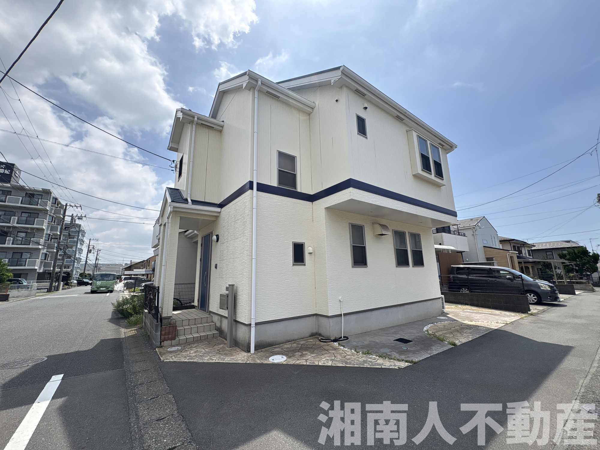 平塚市中原2丁目　戸建の前面道路含む現地写真|前面道路含む現地写真です