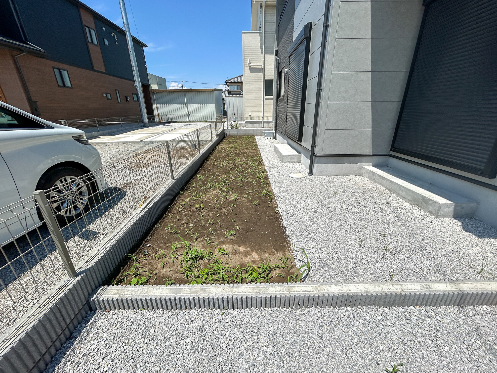 前橋市龍蔵寺町　新築住宅全3棟の庭|お庭での家庭菜園・ガーデニングを通じて、お子様と一緒に育てていくと、思い出も増えていきそうですね♪