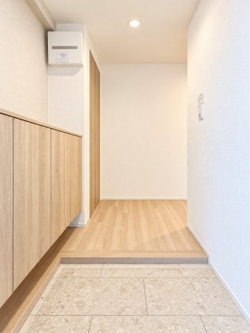 オークヒルズ香里四番館の玄関|毎日通る玄関はこちらです