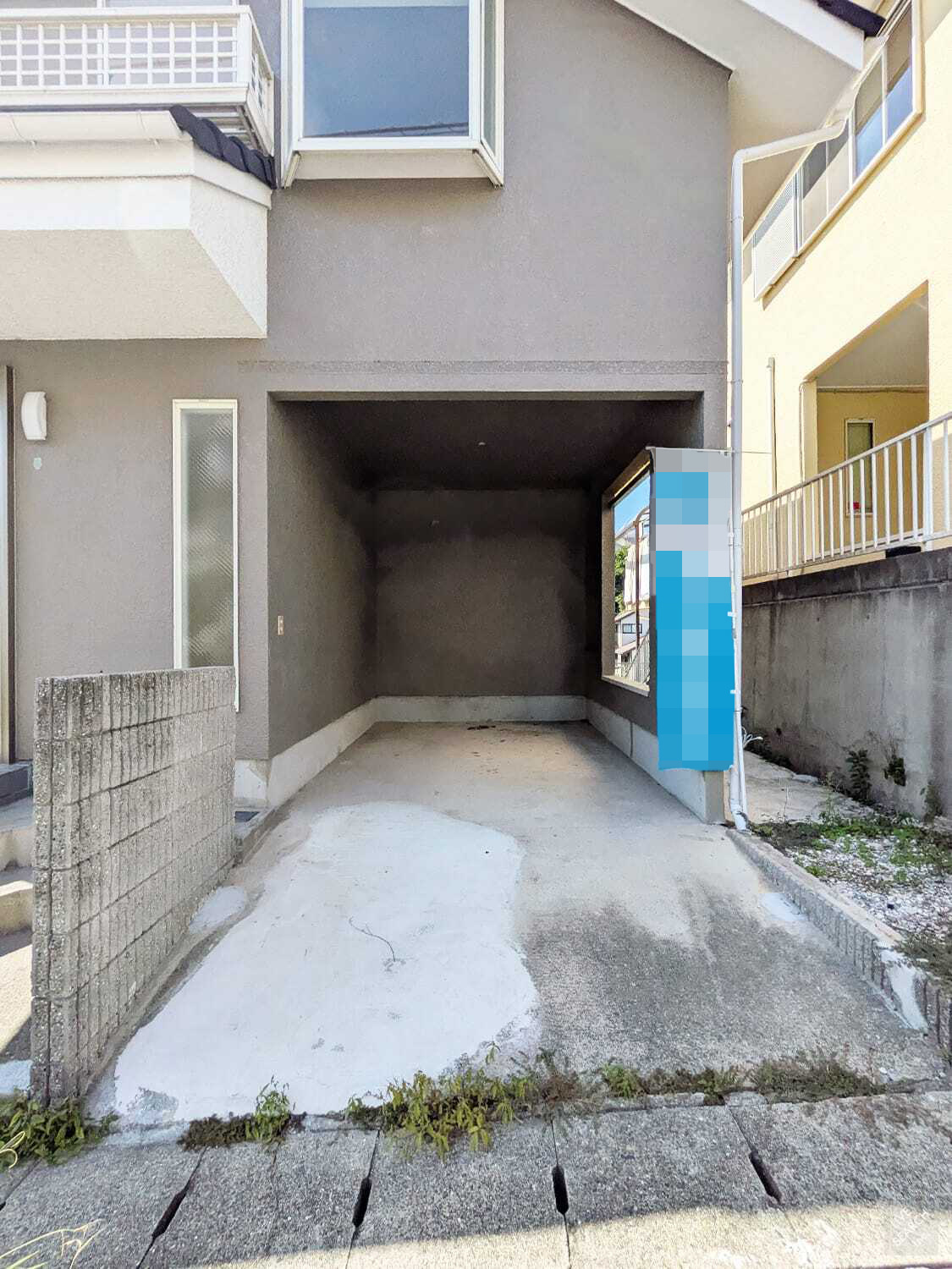 東白川台２丁目戸建の駐車場