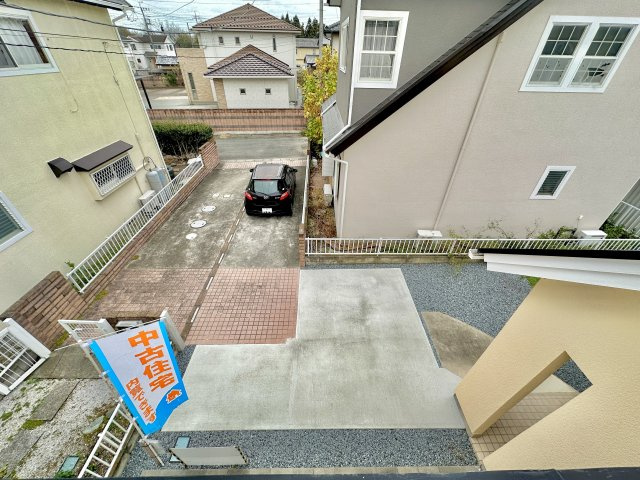玉村町五料　中古住宅の展望|隣地まで距離があるので日当たり良好です。