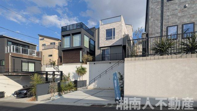 藤沢市片瀬山１丁目６－２７新築戸建ての外観|おしゃれな外観です