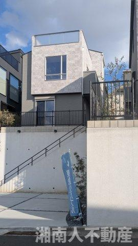藤沢市片瀬山１丁目６－２７新築戸建ての外観|落ち着いた雰囲気の外観です