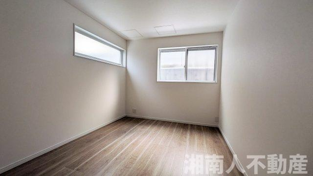藤沢市片瀬山１丁目６－２７新築戸建ての洋室|ゆったりした洋室です