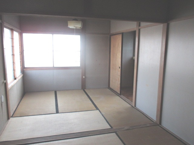 室蘭市知利別町３丁目16-5　中古住宅の和室