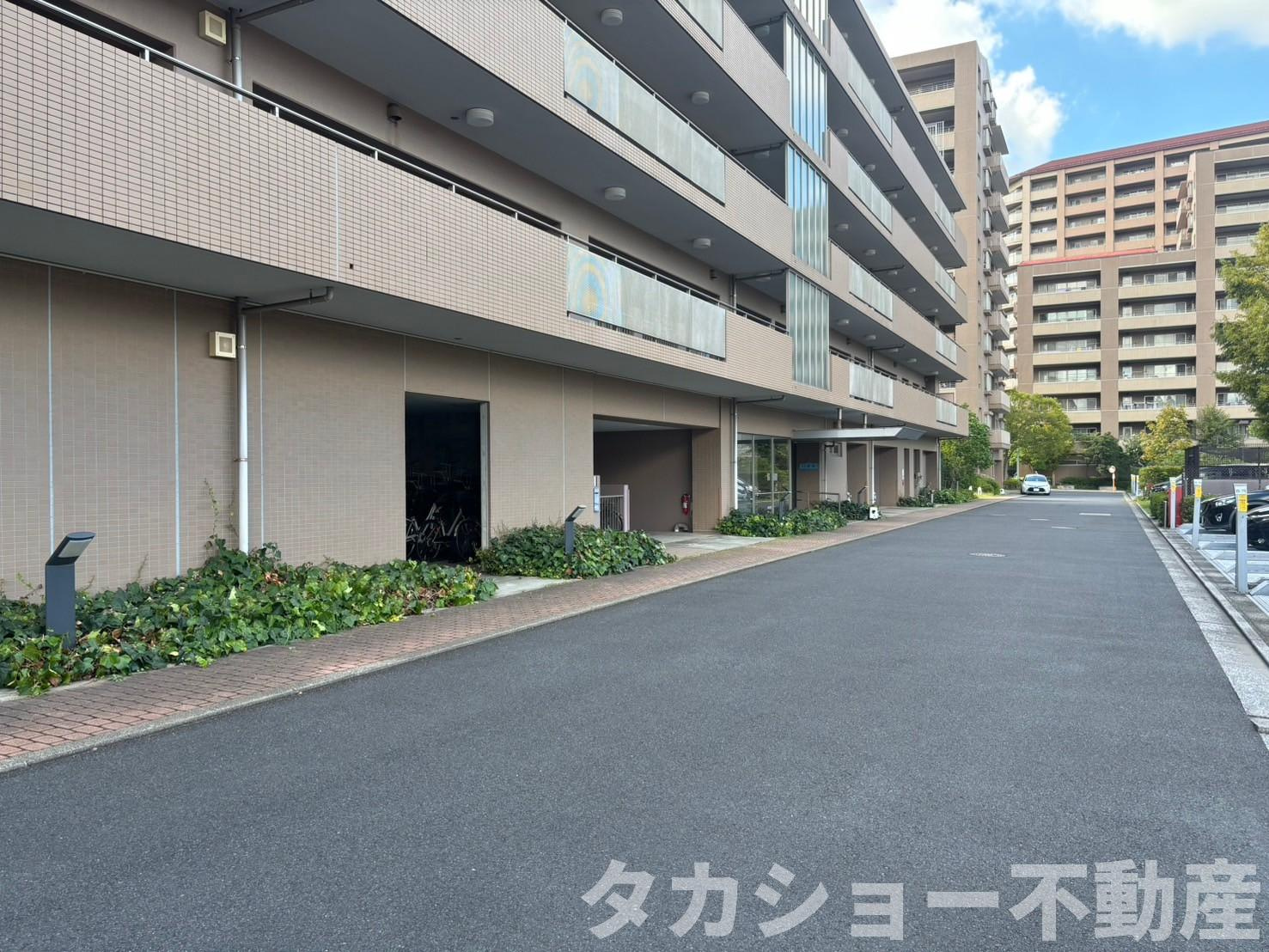 ガーデンプラザ新検見川16番館の外観|落ち着いた雰囲気の外観です