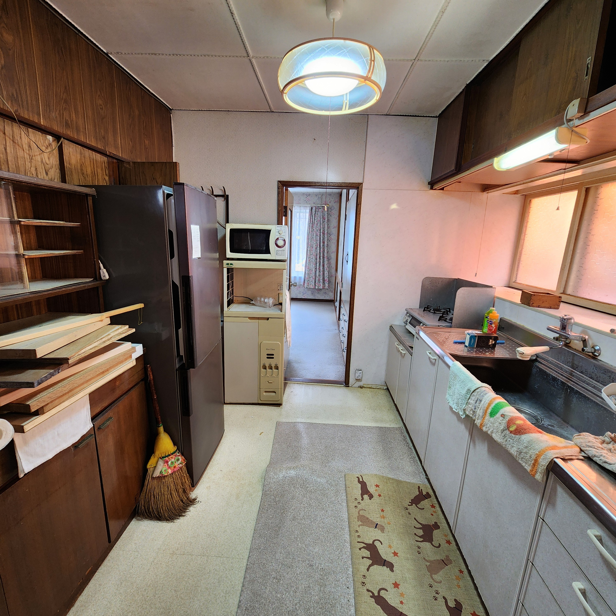 登別市中央町1丁目11-10　中古住宅のキッチン