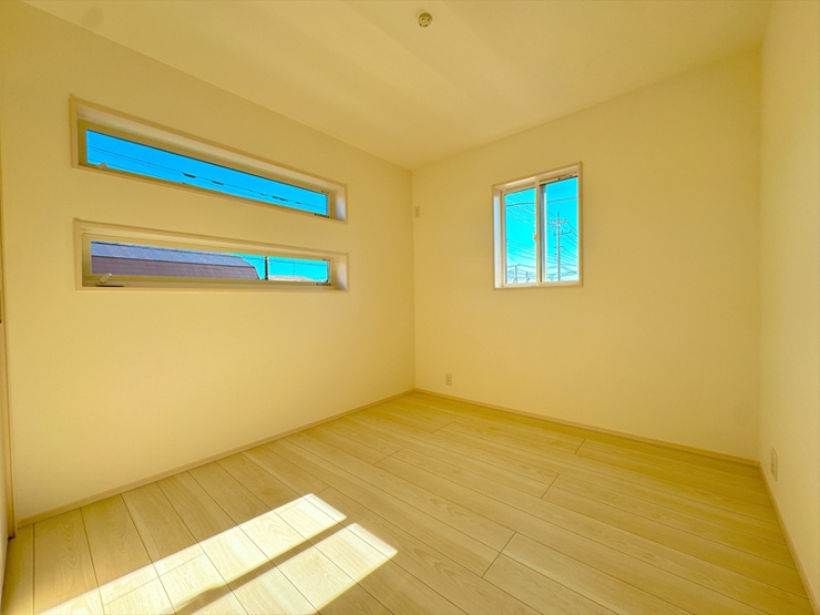 【6号棟　洋室2】お子様部屋だけでなく、趣味部屋としてもお使いいただけます。
