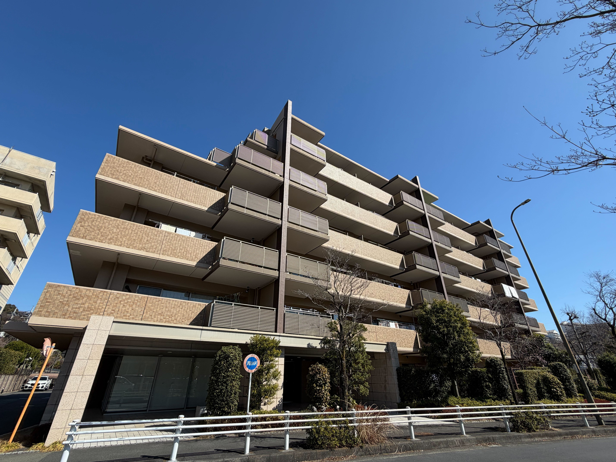 エンゼルラクシィ南大沢の外観