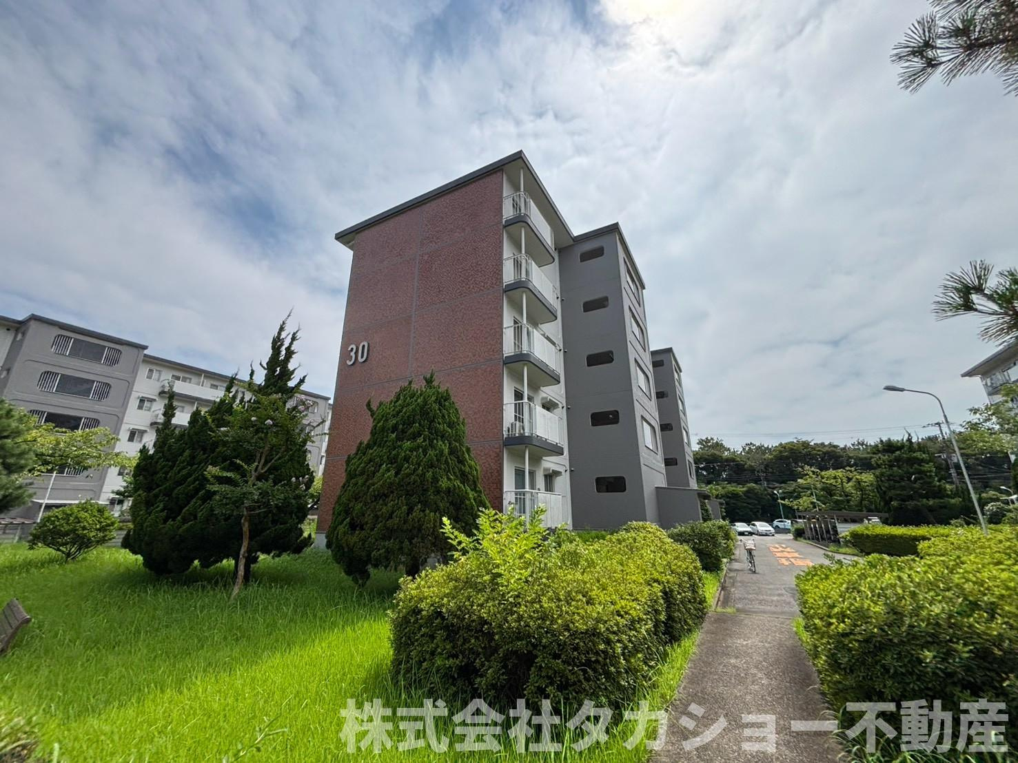 高浜南団地　30号棟の外観|外はこのようになっています