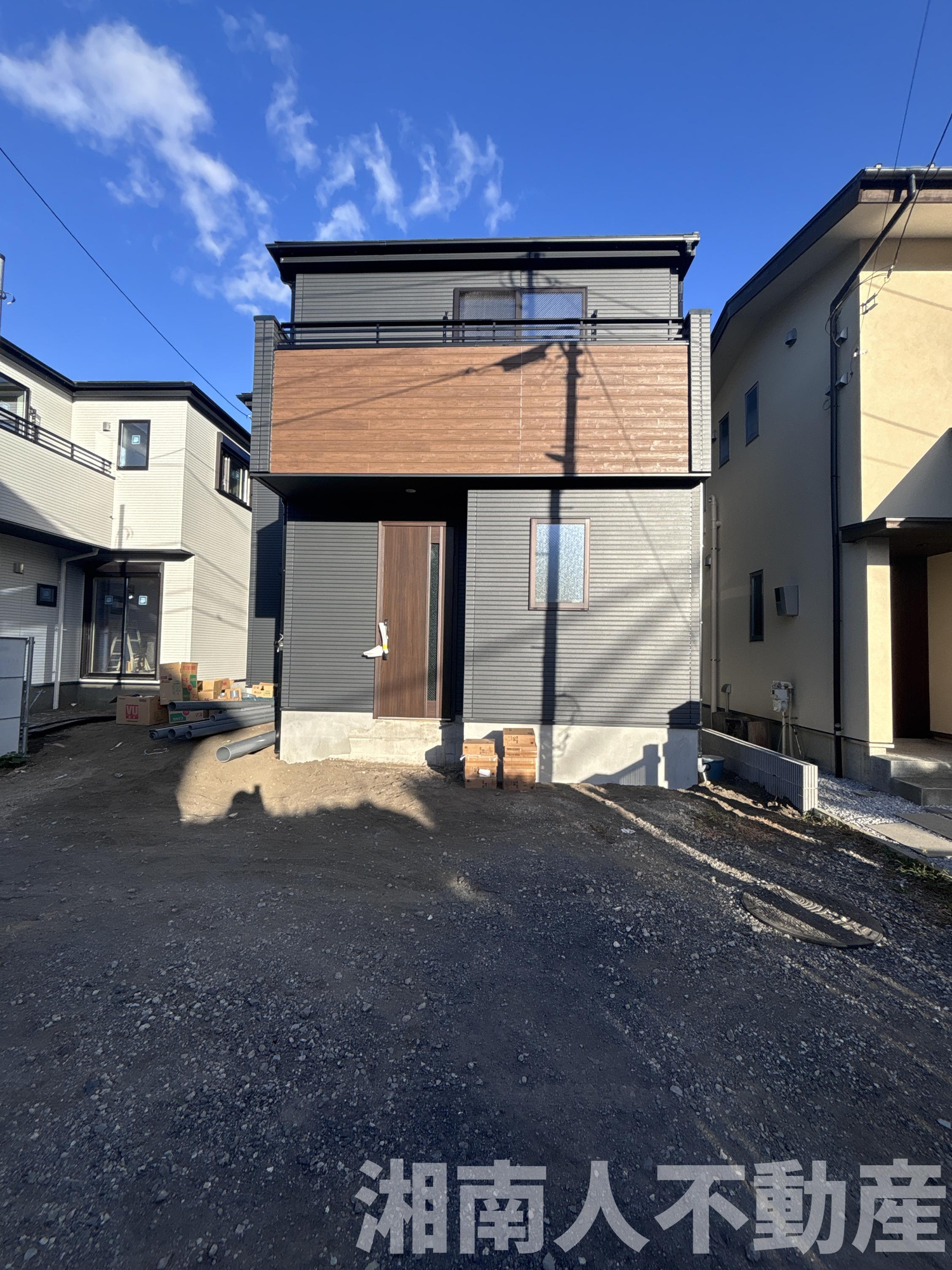 茅ヶ崎市共恵1丁目　新築戸建て　全3棟の外観|外観もきれいです