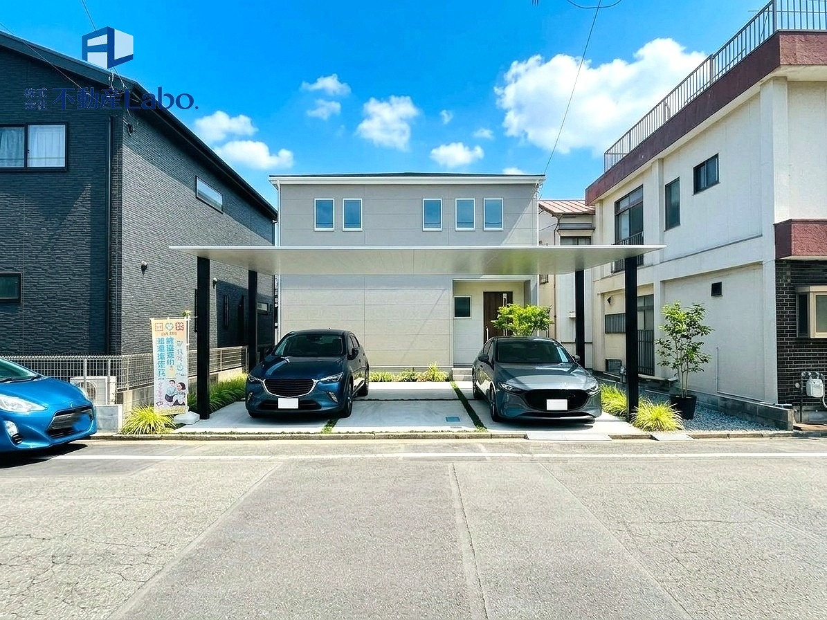 リーブルガーデン　沼津市下河原町　全１棟のその他|●外構CG● 外観写真のカーポート、車はCGでイメージとなります。別途、追加工事でカーポートの設置も可能です♪