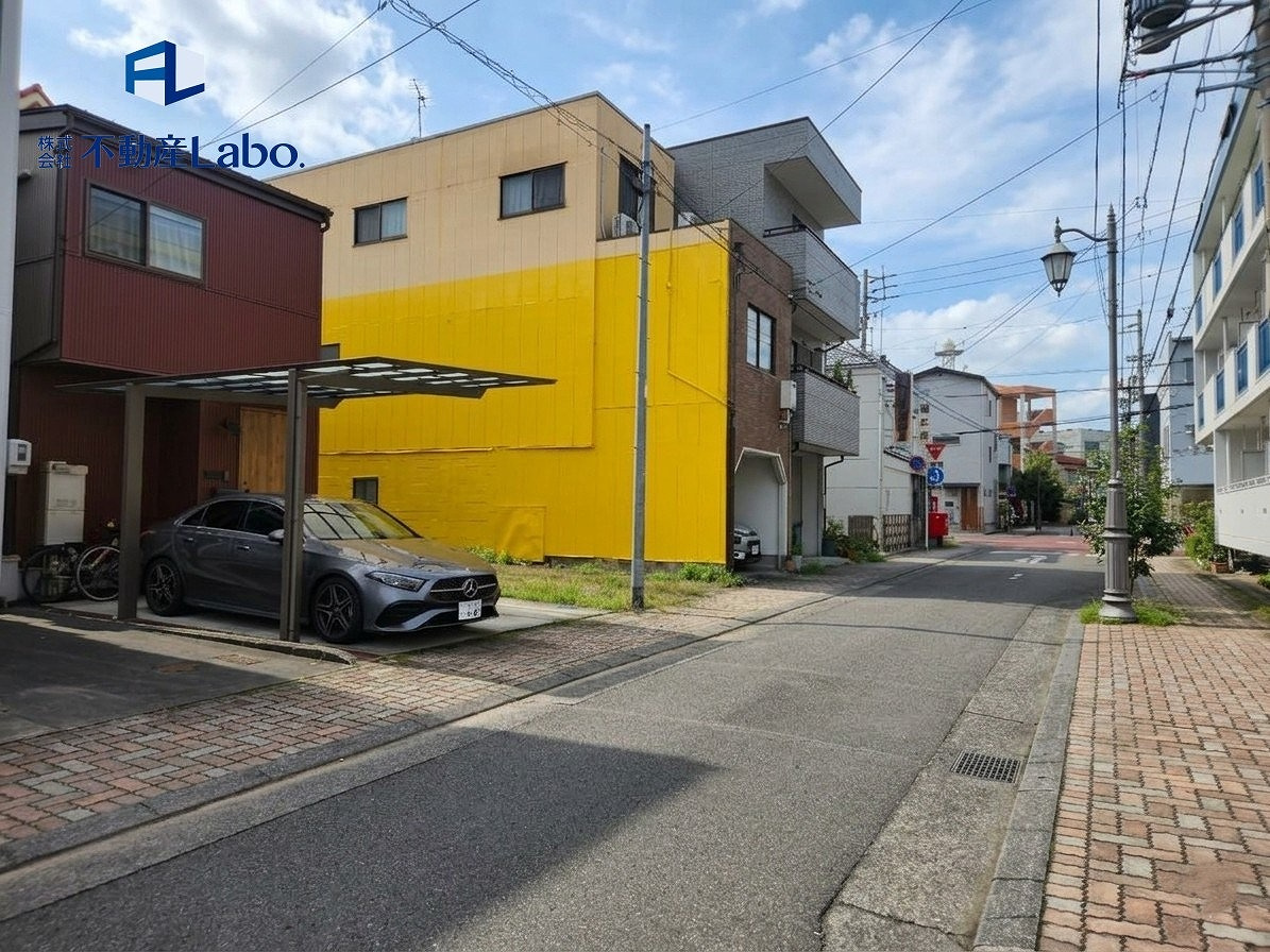 葵区八千代町3期　全1棟の前面道路含む現地写真