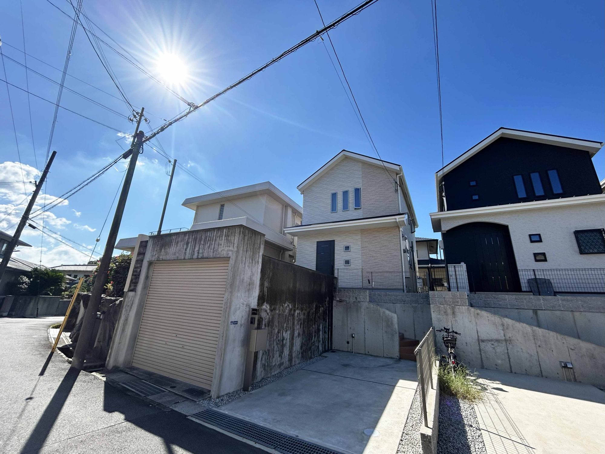 生駒市新旭ケ丘一戸建の外観