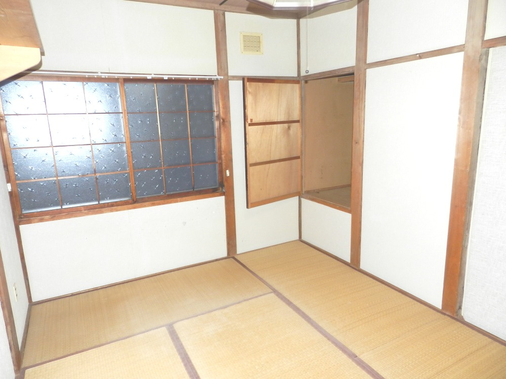 室蘭市増市町1丁目14-8　中古住宅の和室